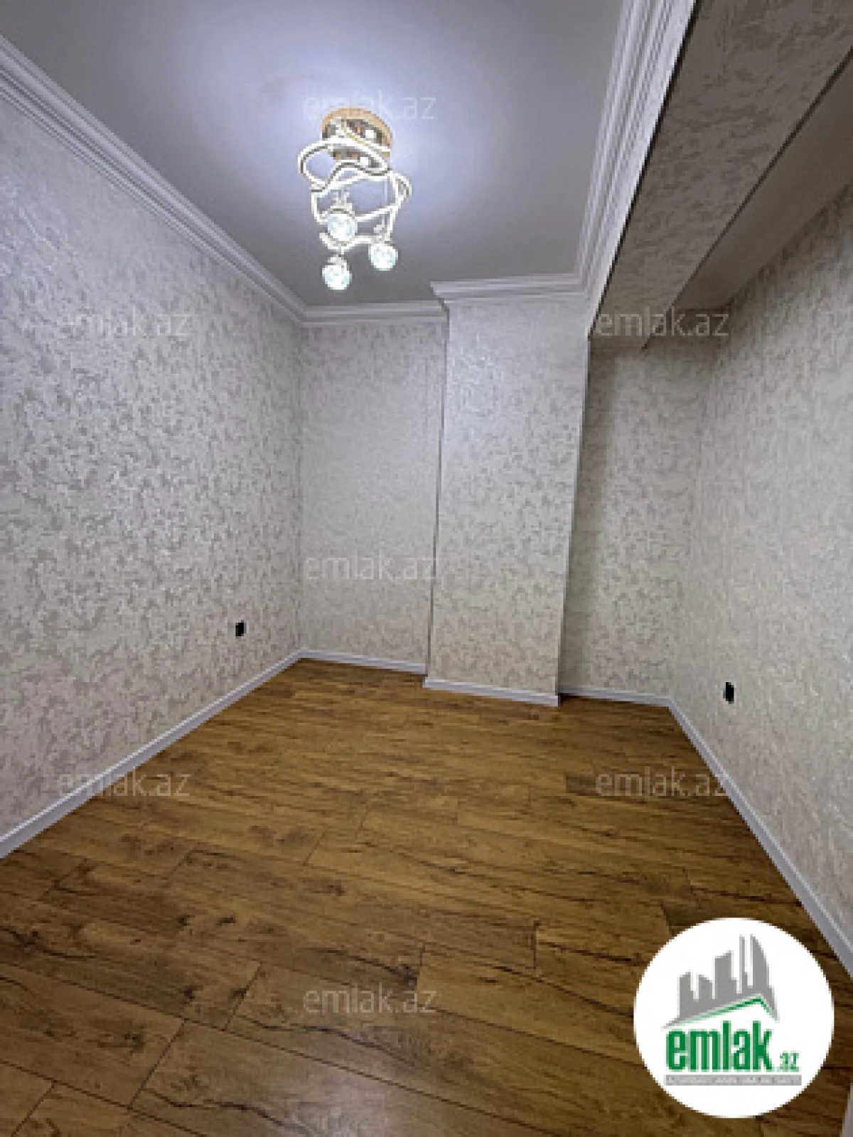 Satılır 3 otaqlı yeni tikili 102 m²