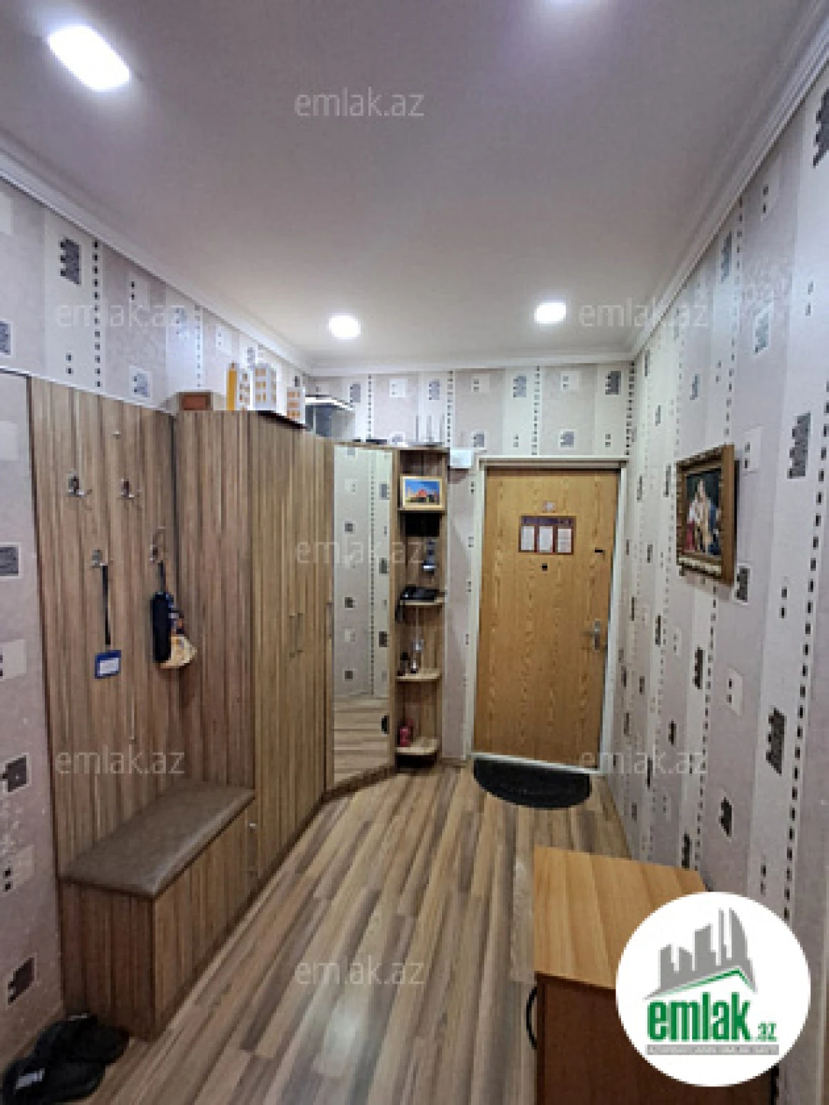 Satılır 3 otaqlı köhnə tikili 85 m²