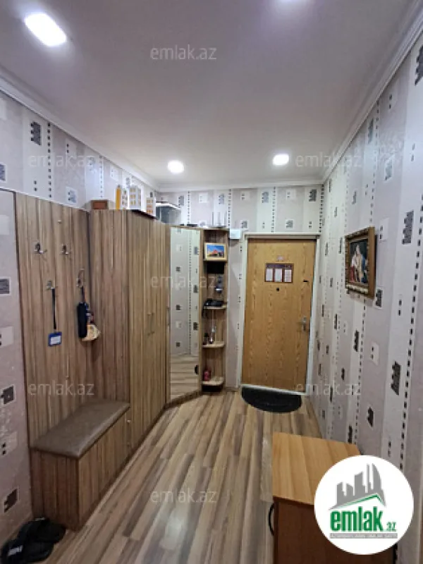 Satılır 3 otaqlı köhnə tikili 85 m²