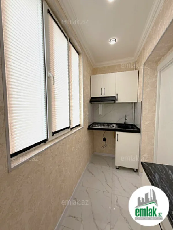 Satılır 3 otaqlı köhnə tikili 70 m²