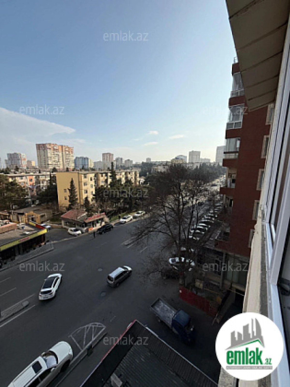 Satılır 3 otaqlı köhnə tikili 70 m²