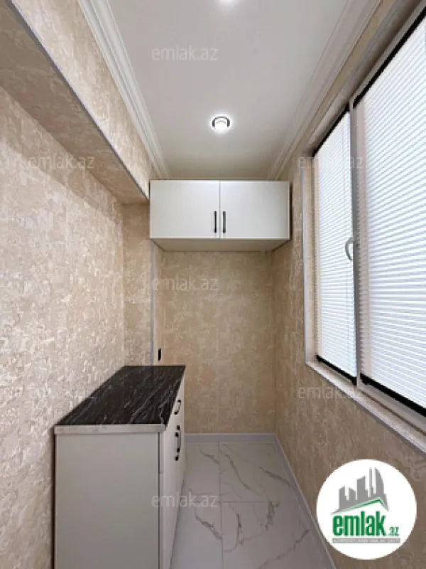 Satılır 3 otaqlı köhnə tikili 70 m²