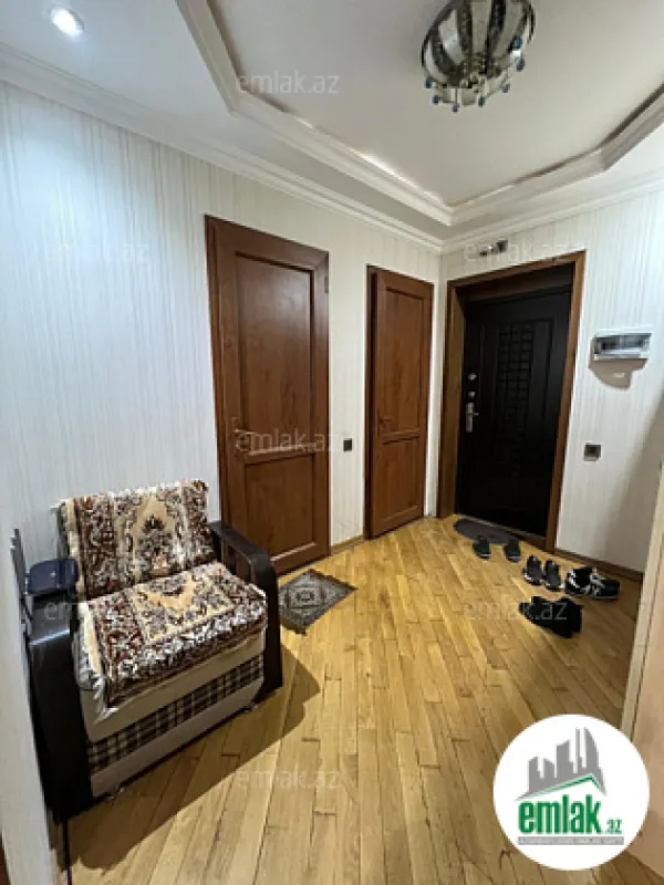 Satılır 3 otaqlı yeni tikili 115 m²