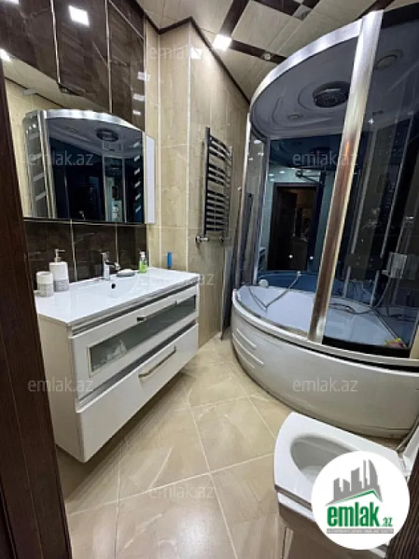 Satılır 4 otaqlı yeni tikili 150 m²