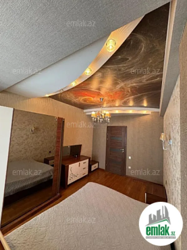 Satılır 4 otaqlı yeni tikili 150 m²