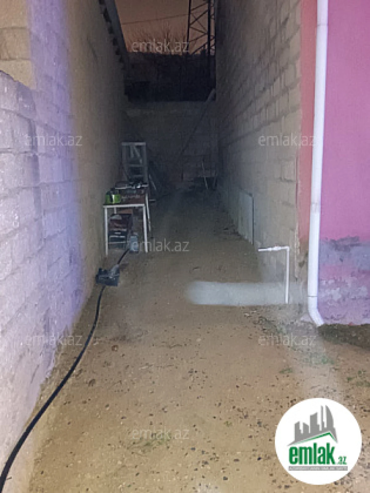 Satılır 8 otaqlı yeni tikili 395 m²