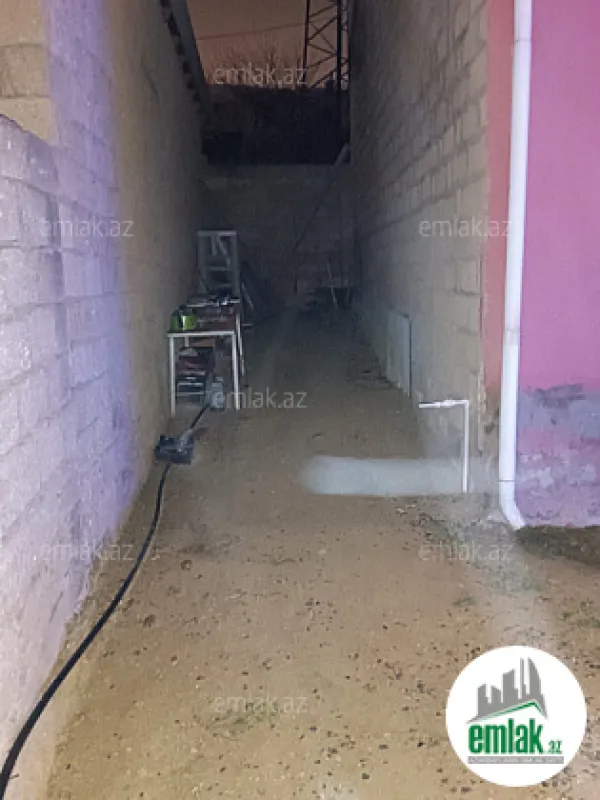 Satılır 8 otaqlı yeni tikili 395 m²