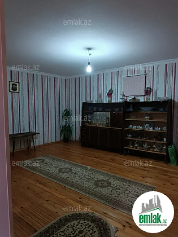 Satılır 8 otaqlı yeni tikili 395 m²