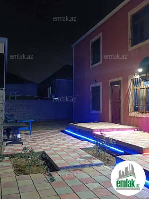 Satılır 8 otaqlı yeni tikili 395 m²