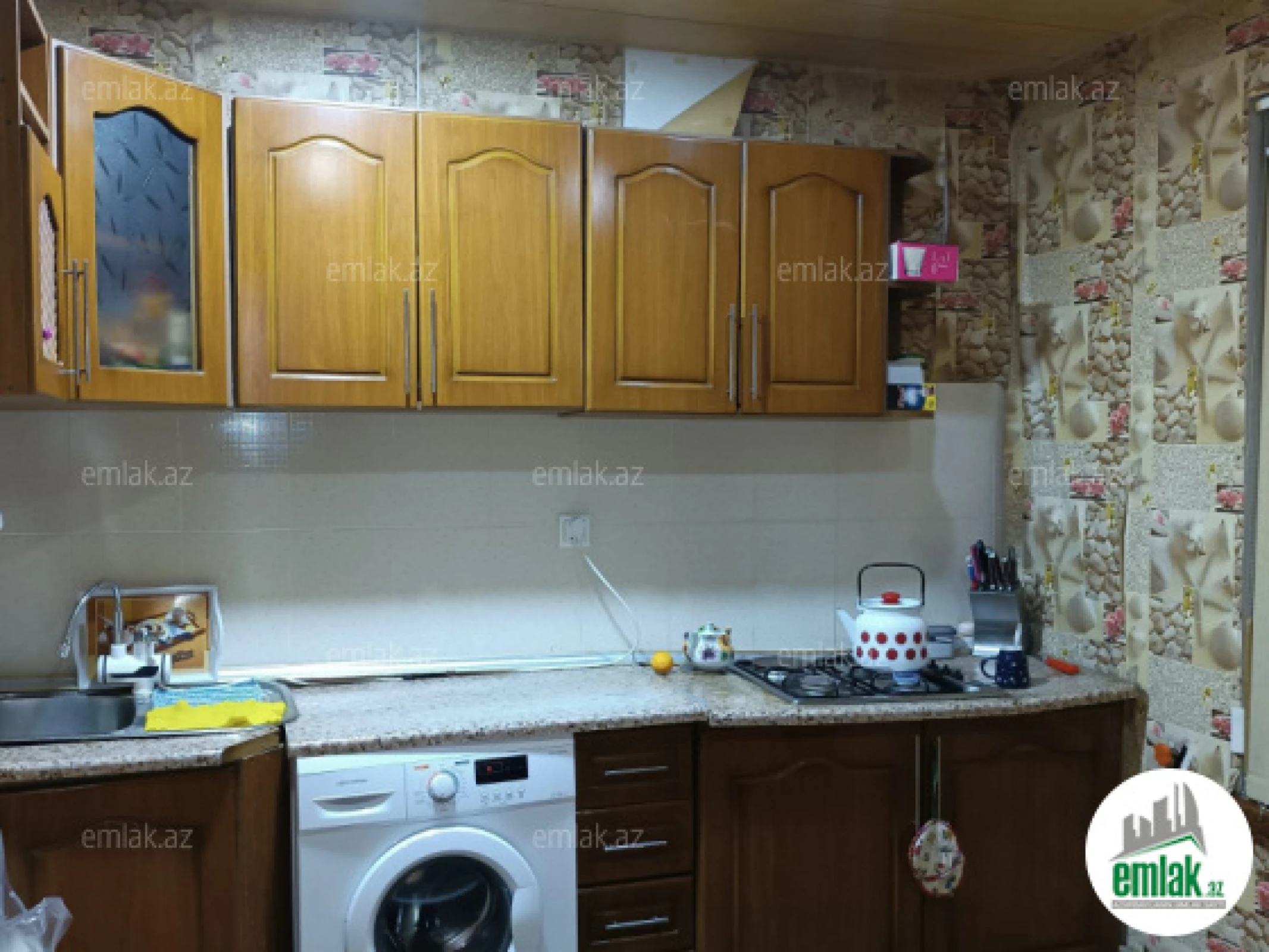 Satılır 8 otaqlı yeni tikili 395 m²