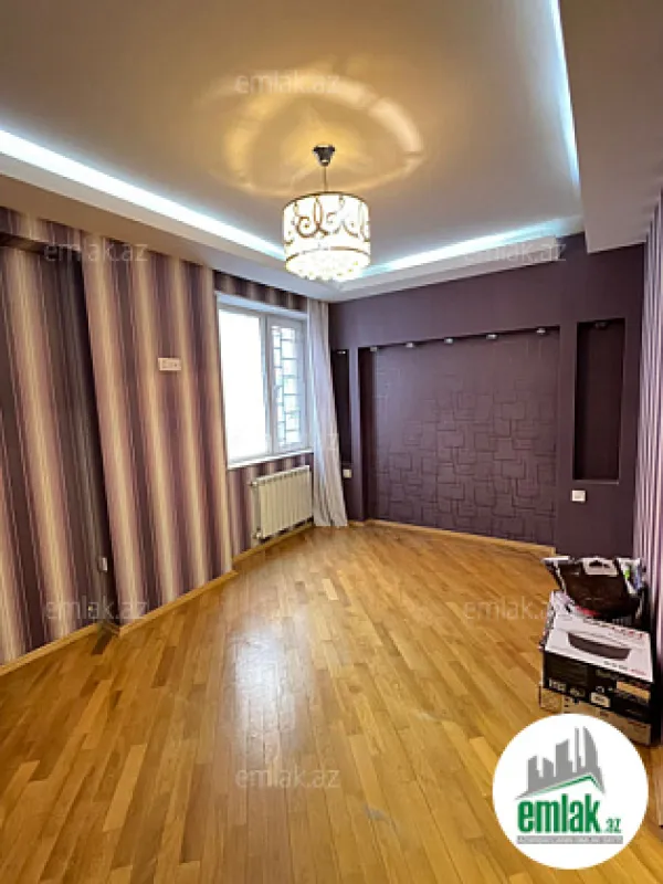 Satılır 3 otaqlı yeni tikili 90 m²
