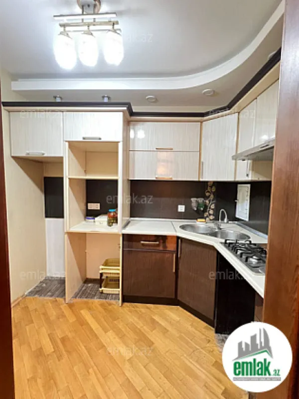 Satılır 3 otaqlı yeni tikili 90 m²