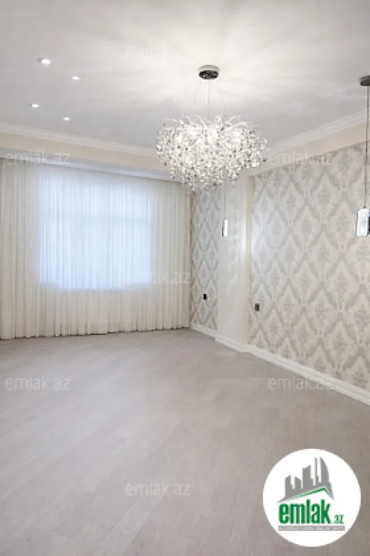 Satılır 3 otaqlı yeni tikili 138 m²