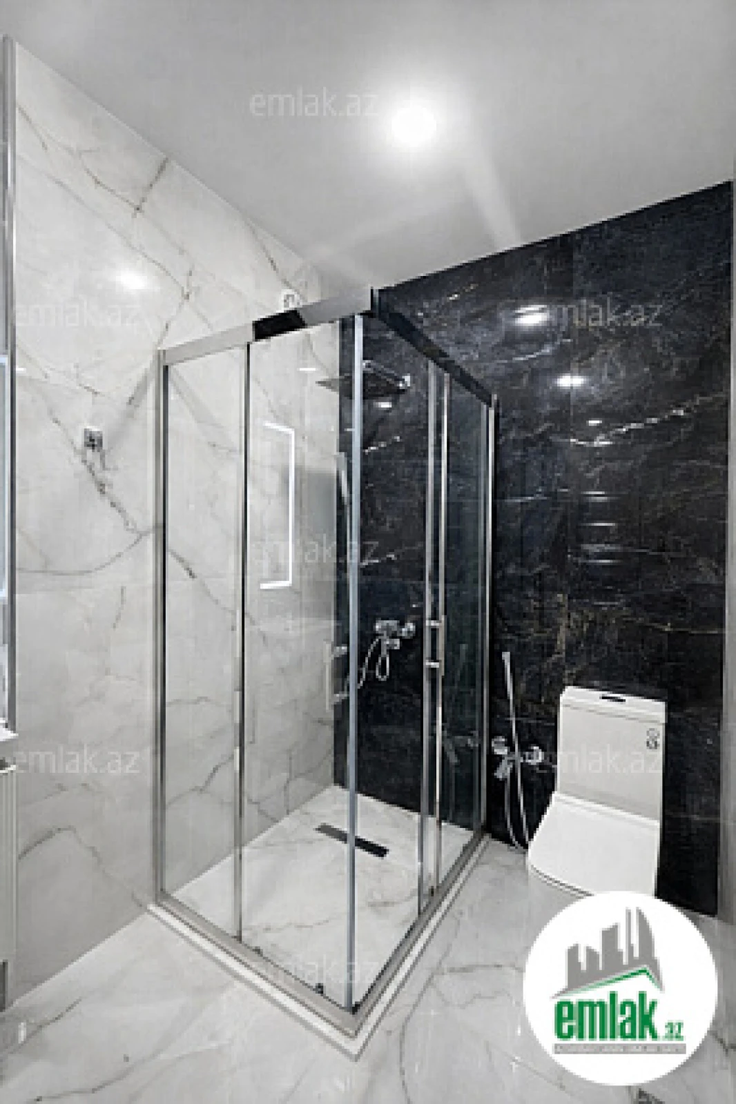 Satılır 3 otaqlı yeni tikili 138 m²