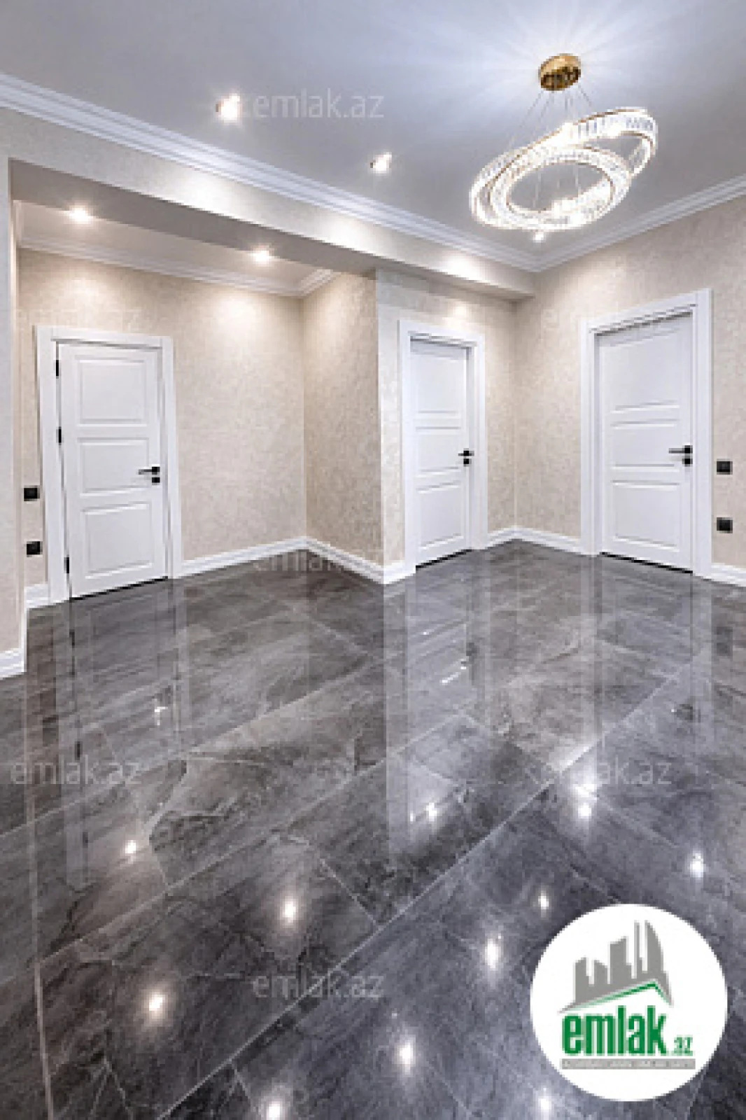 Satılır 3 otaqlı yeni tikili 138 m²