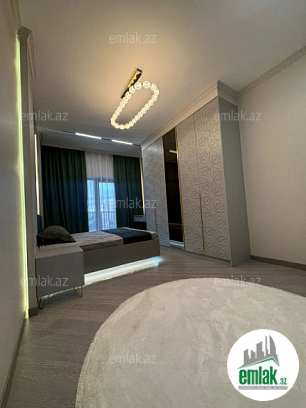 Satılır 3 otaqlı yeni tikili 90 m²