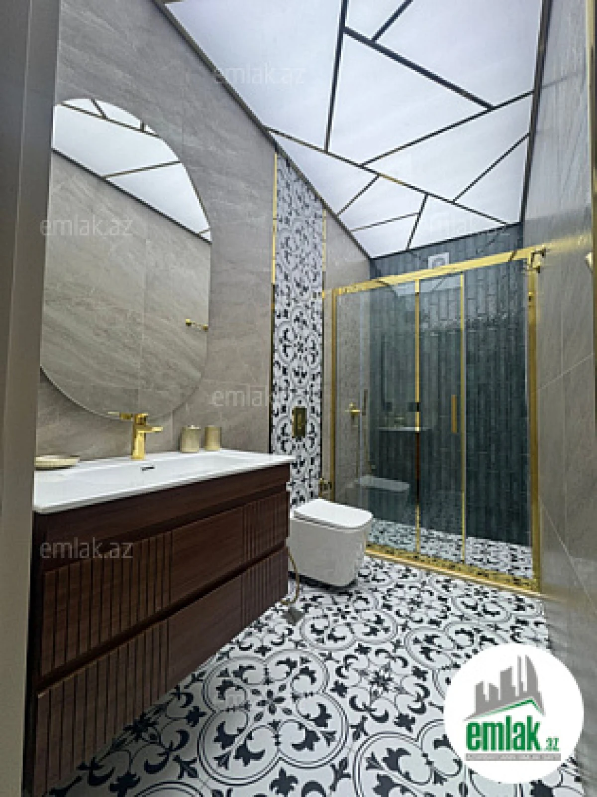 Satılır 3 otaqlı yeni tikili 90 m²