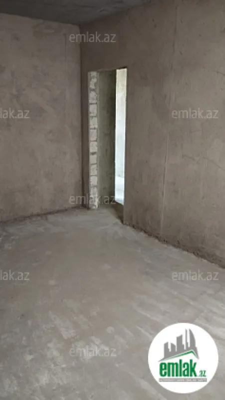 Satılır 5 otaqlı həyət evi 220 m²