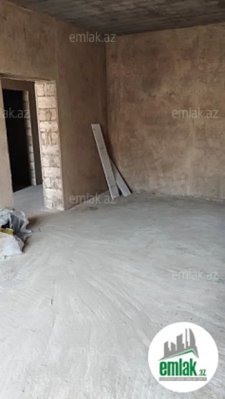 Satılır 5 otaqlı həyət evi 220 m²