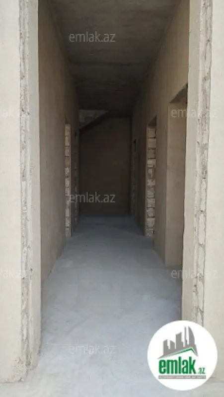 Satılır 5 otaqlı həyət evi 220 m²