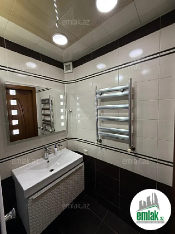 Satılır 3 otaqlı yeni tikili 90 m²