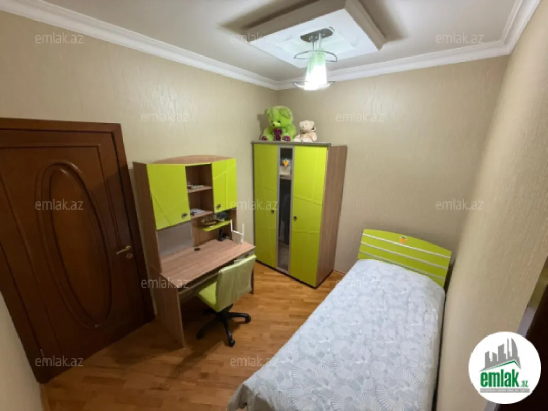 Satılır 3 otaqlı yeni tikili 90 m²