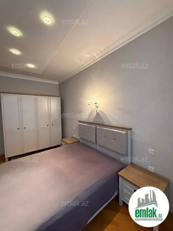 Satılır 3 otaqlı yeni tikili 90 m²