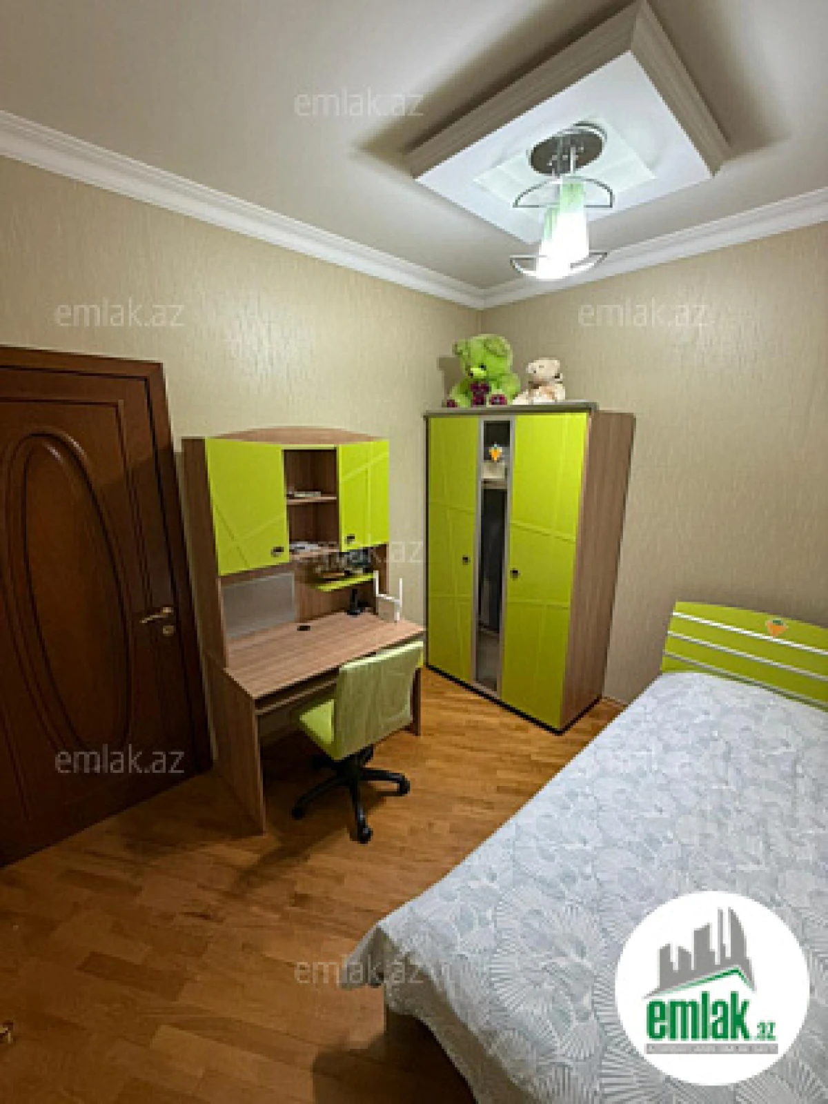 Satılır 3 otaqlı yeni tikili 90 m²