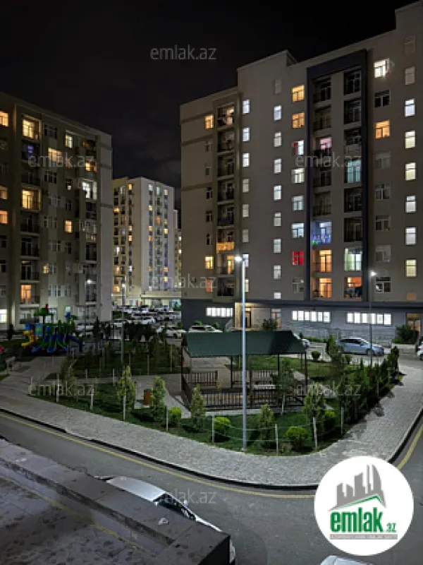Satılır 3 otaqlı yeni tikili 80 m²