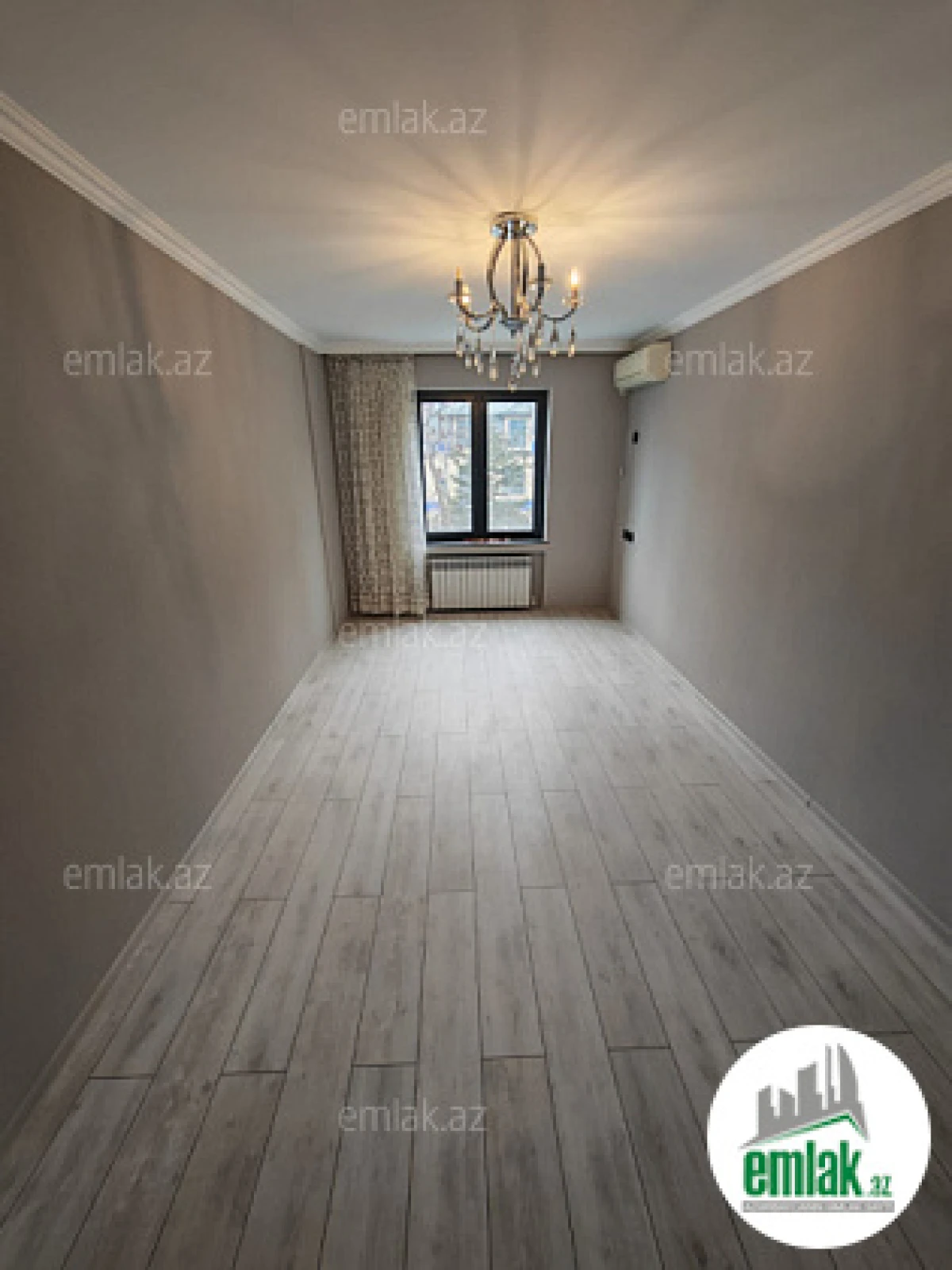 Satılır 3 otaqlı köhnə tikili 80 m²