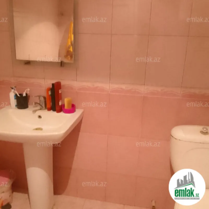 Satılır 2 otaqlı yeni tikili 50 m²