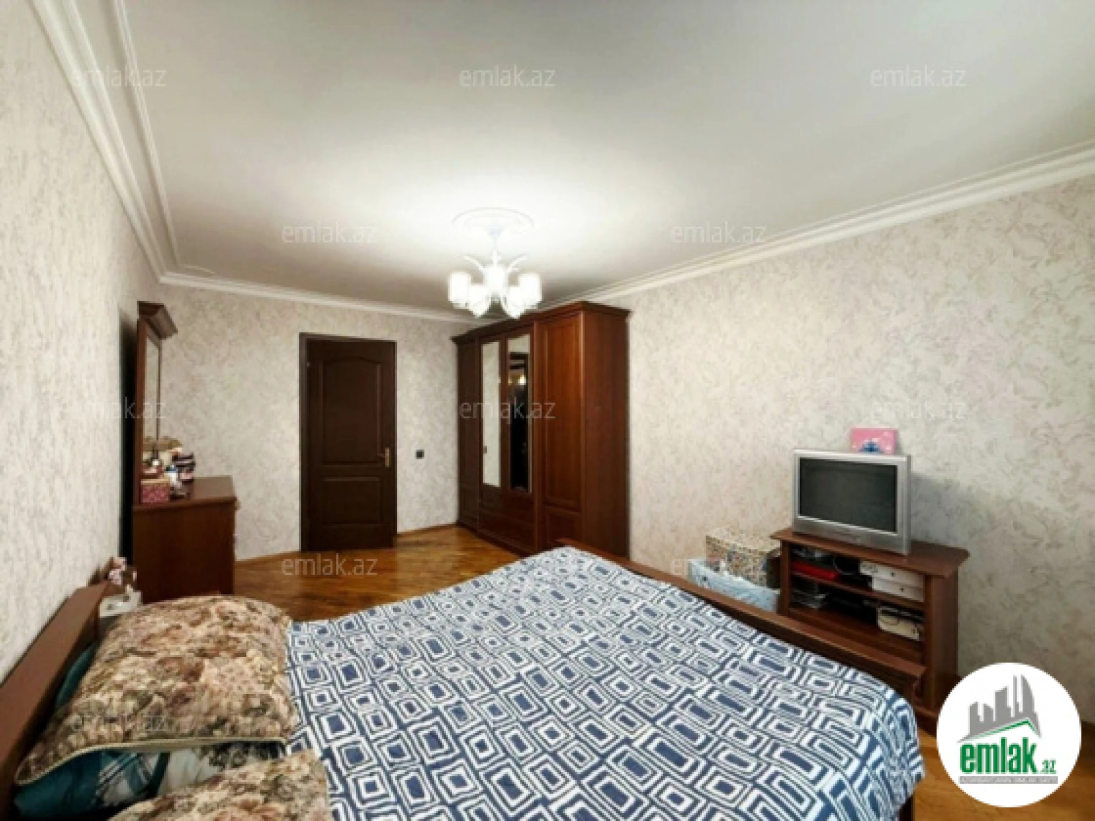 Satılır 3 otaqlı köhnə tikili 80 m²