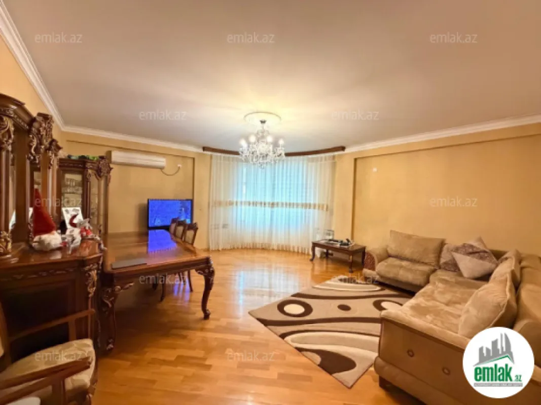 Satılır 2 otaqlı yeni tikili 110 m²