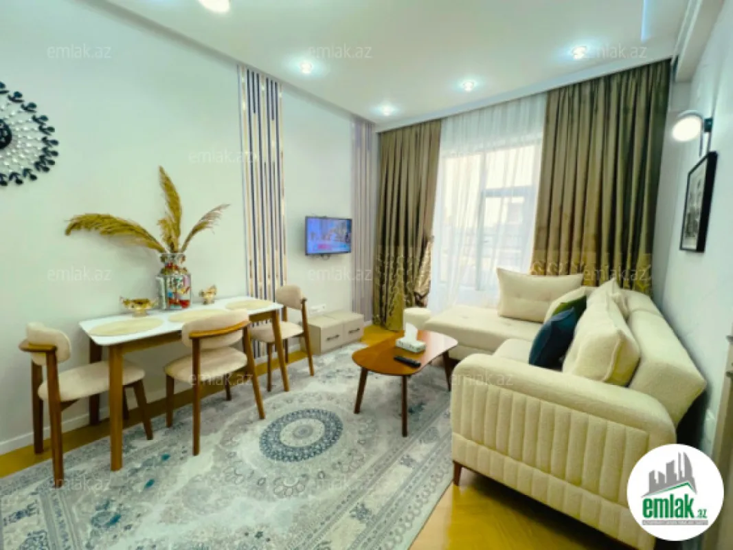 Satılır 2 otaqlı yeni tikili 60 m²