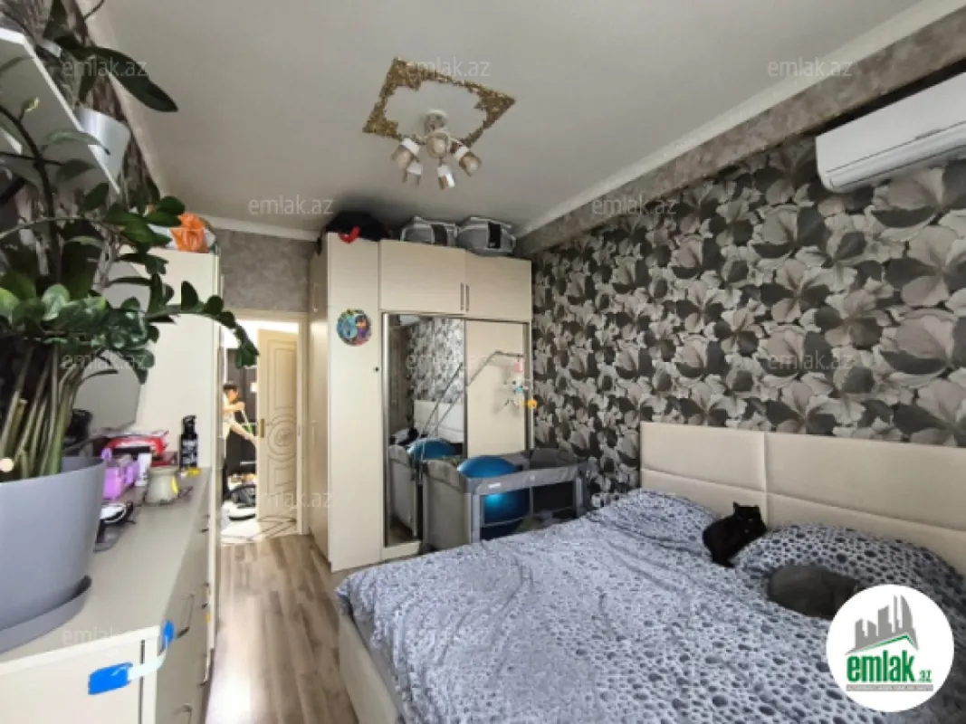 Satılır 2 otaqlı yeni tikili 60 m²