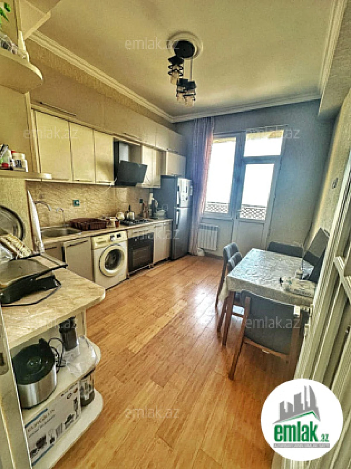 Satılır 3 otaqlı yeni tikili 89 m²