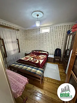 Satılır 3 otaqlı həyət evi 100 m²