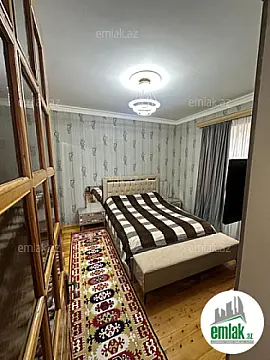 Satılır 3 otaqlı həyət evi 100 m²