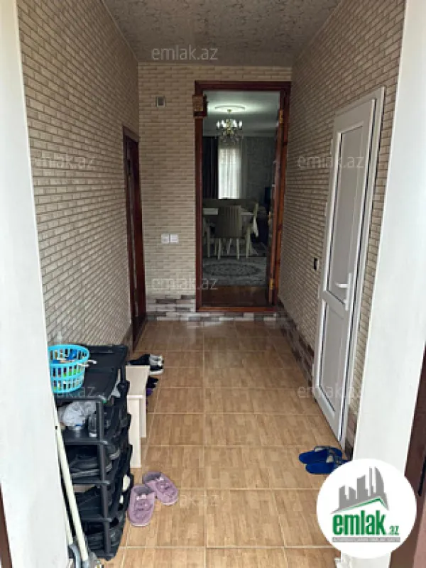 Satılır 3 otaqlı həyət evi 100 m²