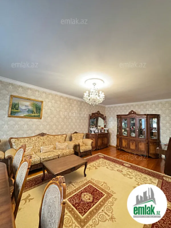 Satılır 4 otaqlı həyət evi 130 m²