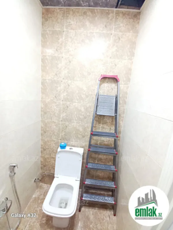 Satılır 3 otaqlı yeni tikili 136 m²