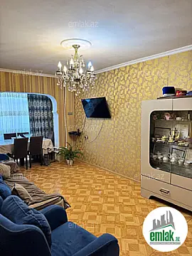 Satılır 3 otaqlı köhnə tikili 85 m²