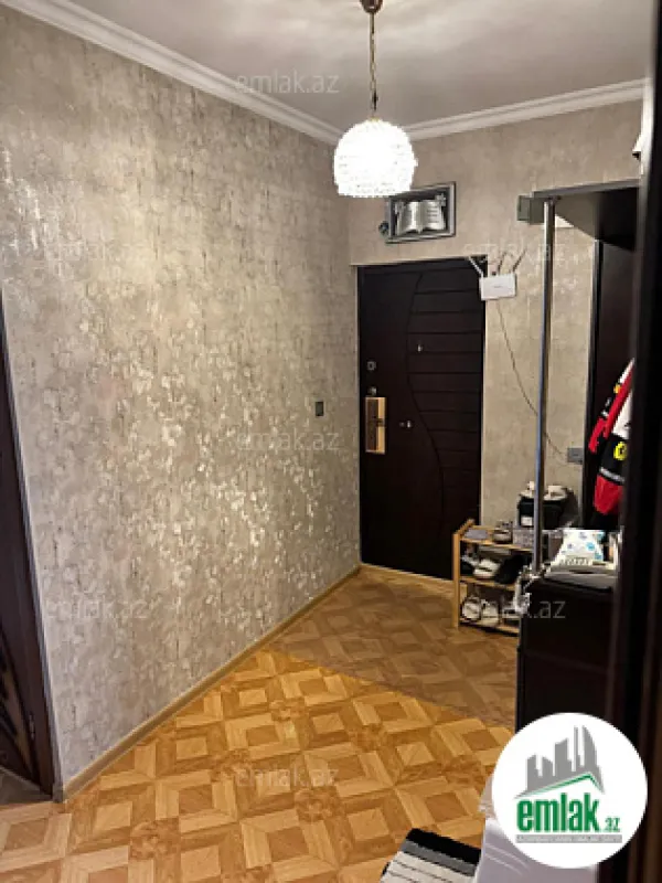 Satılır 3 otaqlı köhnə tikili 85 m²