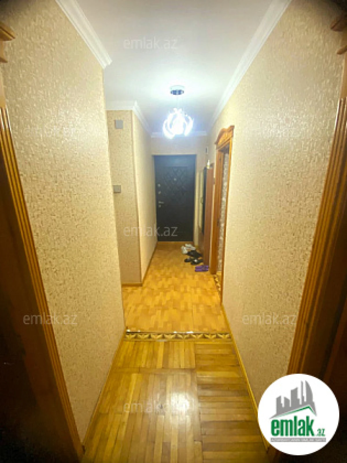 Satılır 3 otaqlı köhnə tikili 90 m²