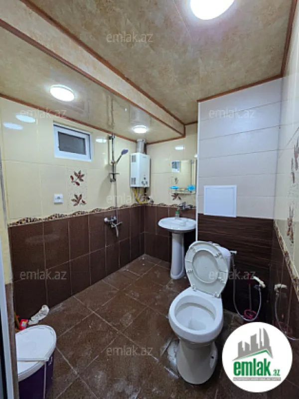Satılır 2 otaqlı köhnə tikili 55 m²