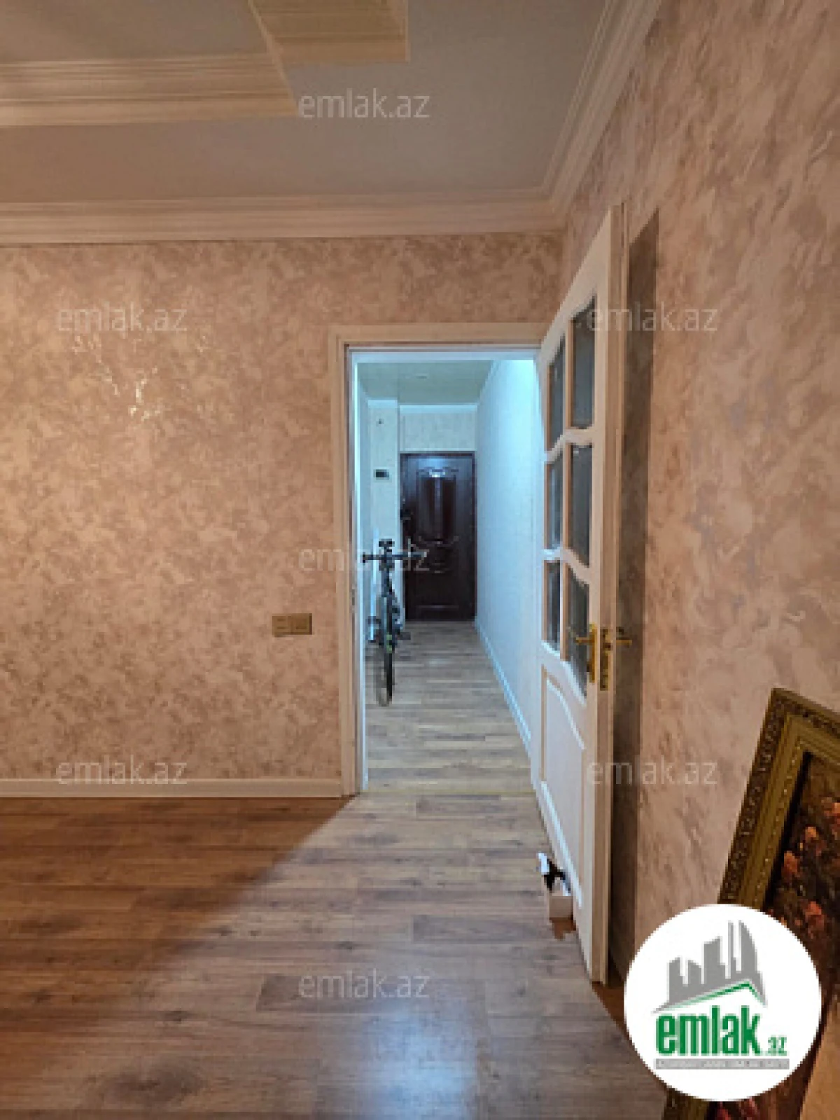 Satılır 2 otaqlı köhnə tikili 55 m²