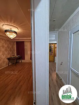 Satılır 2 otaqlı köhnə tikili 55 m²