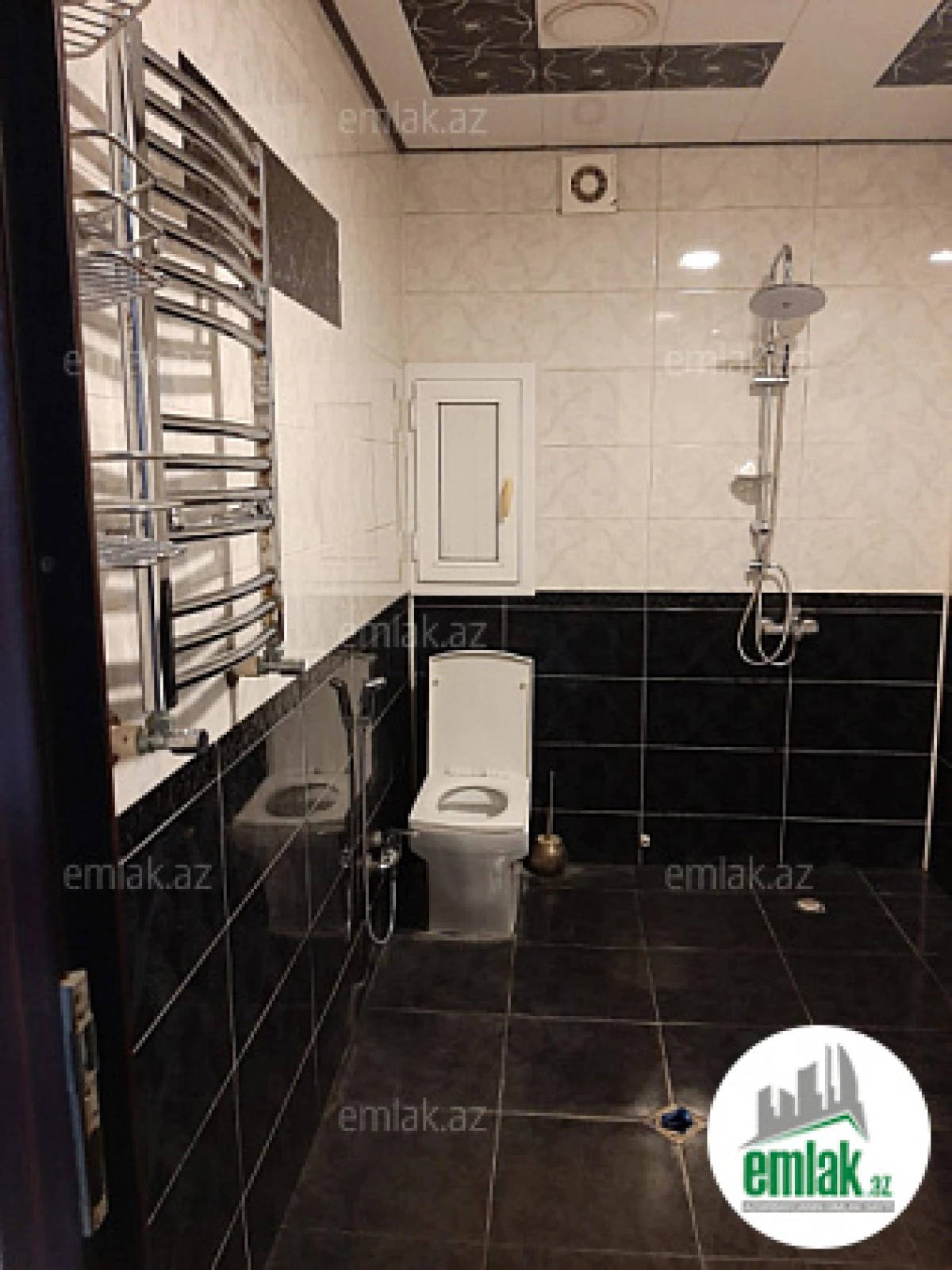 Satılır 3 otaqlı yeni tikili 70 m²