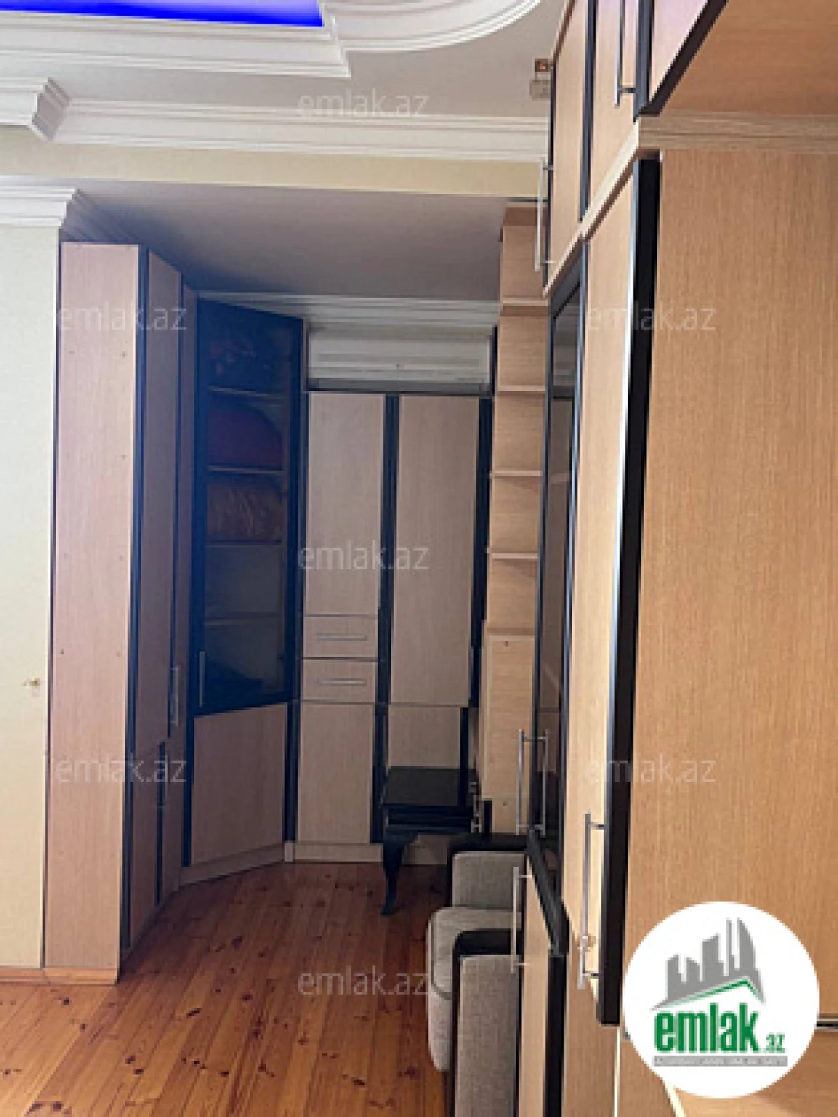 Satılır 2 otaqlı yeni tikili 63 m²