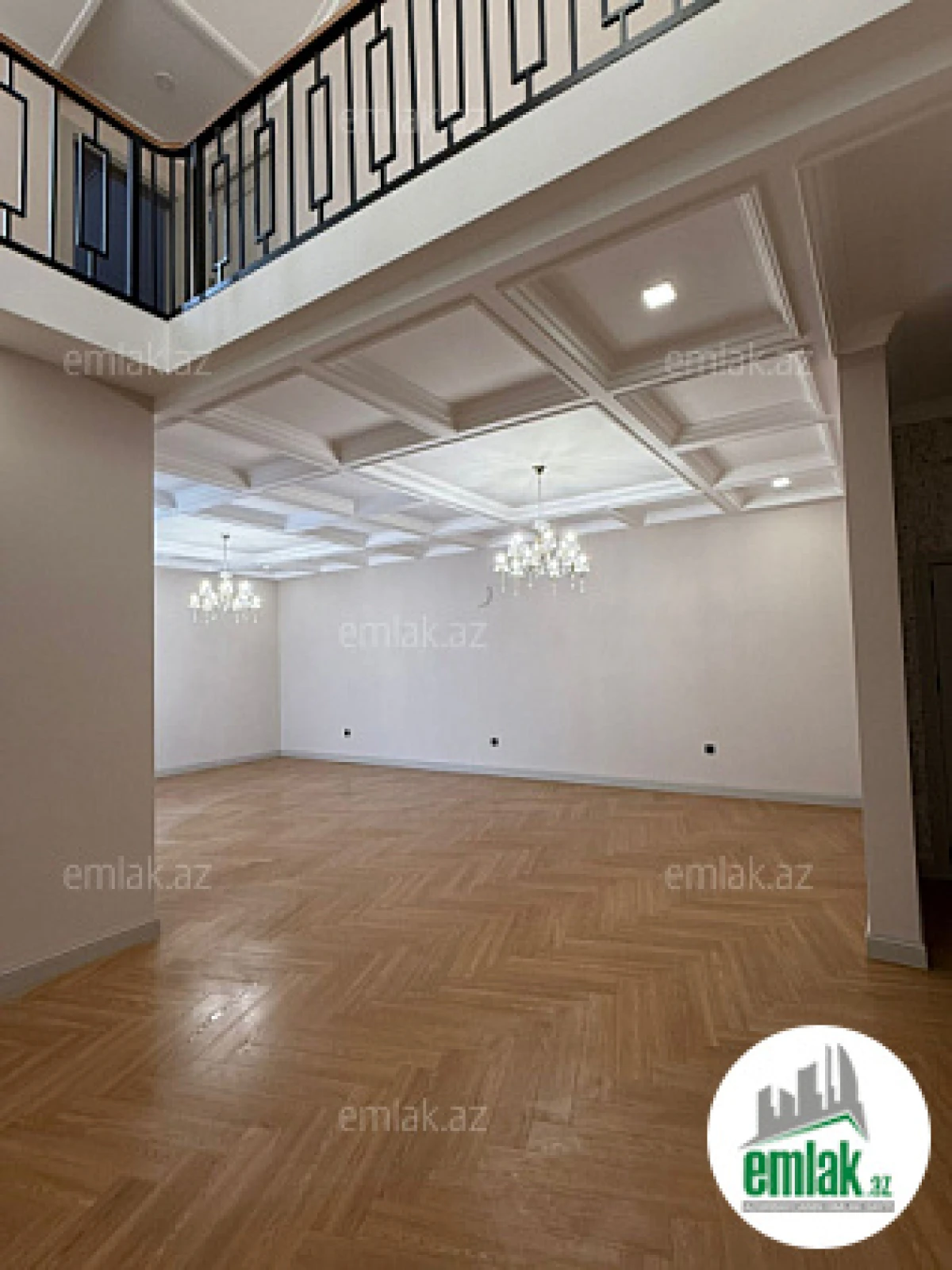 Satılır 5 otaqlı həyət evi 220 m²